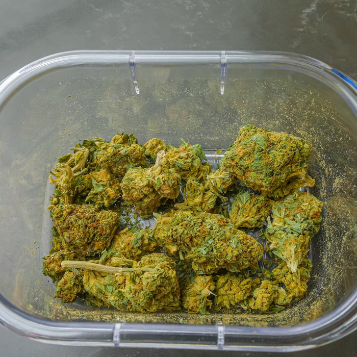 Delta-8 THC: Breaking Down the Science, Benefits, and Legal Status